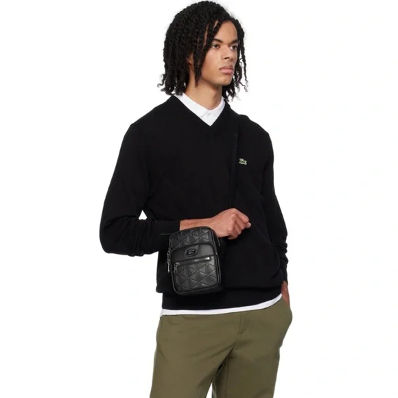 Lacoste Black V-Neck Sweater Size Medium - Picture 8 of 9